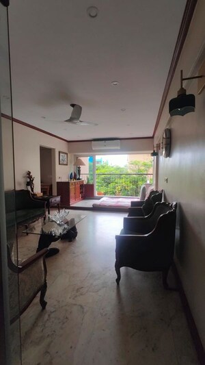 Living Room in 2 BHK Apartment at Victoria Apartment Andheri, Andheri West – for Rent
