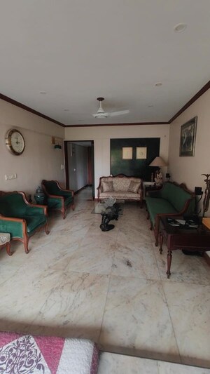 Living Room in 2 BHK Apartment at Victoria Apartment Andheri, Andheri West – for Rent