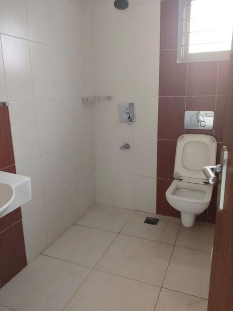 Bathroom, honer-vivantis 2 Bedroom 1360 Sq.Ft. Apartment In Gopanpally Hyderabad 10636604