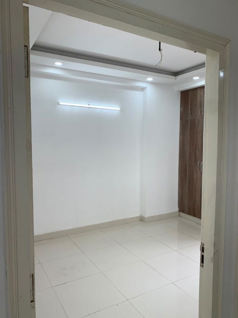 Room, amrapali-verona-heights-phase-ii 3 Bedroom 1300 Sq.Ft. Apartment In Amrapali Leisure Valley Greater Noida 10636612