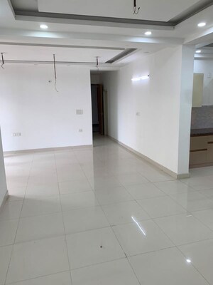 3 BHK Apartment For Sale in Amrapali Verona Heights Phase II, Amrapali Leisure Valley
