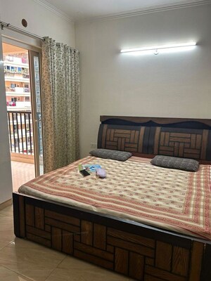 Bedroom in 3 BHK Apartment at Gaur City 2 - 14th Avenue, Sector 16c Greater Noida – for Rent