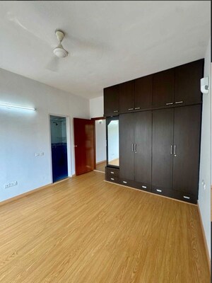 Room in 3 BHK Apartment at Prestige Shantiniketan, Whitefield – for Rent