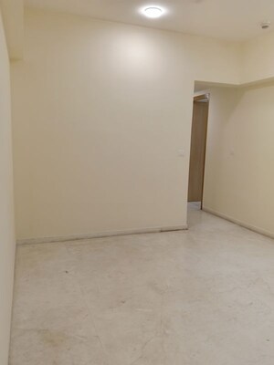 Room in 2 BHK Apartment at Chandak 34 Park Estate, Goregaon West – for Rent