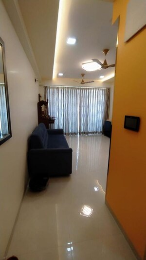 Team Area in 2 BHK Apartment at Rustomjee Athena, Majiwada – for Rent