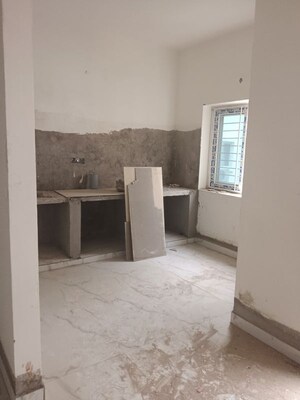 Room in 3 BHK Apartment at Narsingi – for Sale