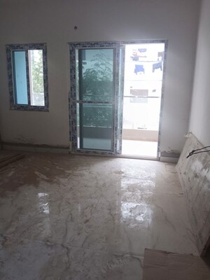 Room in 3 BHK Apartment at Narsingi – for Sale