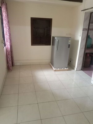 Bathroom in 2 BHK Builder Floor at Sector 44 – for Rent