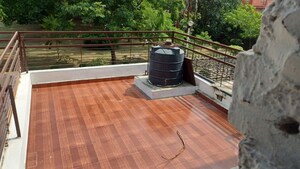 Balcony in 2 BHK Builder Floor at Sector 37 – for Rent