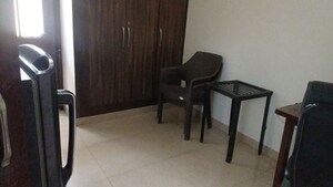 Gym in 2 BHK Builder Floor at Sector 37 – for Rent