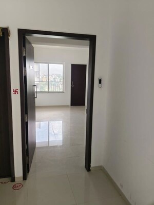Room in 2 BHK Apartment at Sanskruti Meander, Wagholi – for Rent