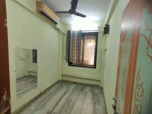 Bedroom in 2 BHK Apartment at Shikara Heights, Sion – for Sale