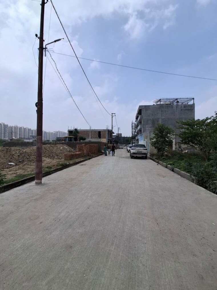 undefined, gaur-city-mall  195 Sq.Yd. Plot In Sector 4 Greater Noida Greater Noida 10634807