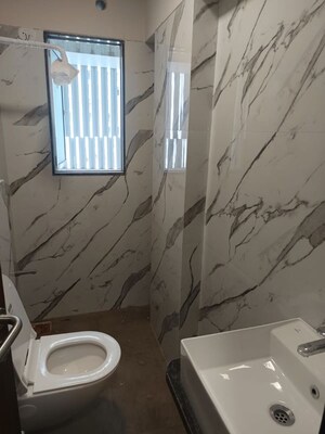 Bathroom in 2 BHK Apartment at Vayuputra Trident, Santacruz West – for Sale