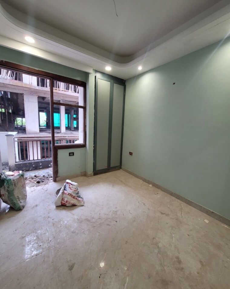 Room, green fields colony 3 Bedroom 1200 Sq.Ft. Builder Floor In Green Fields Colony Faridabad 10636762