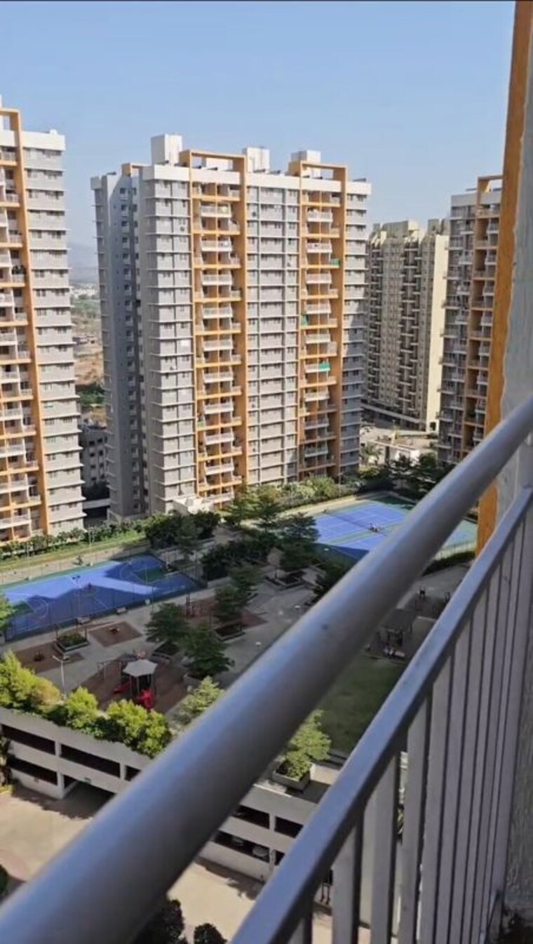 Balcony, kolte-patil-r1-life-republic 2.5 Bedroom 900 Sq.Ft. Apartment In Hinjewadi Pune 10636783