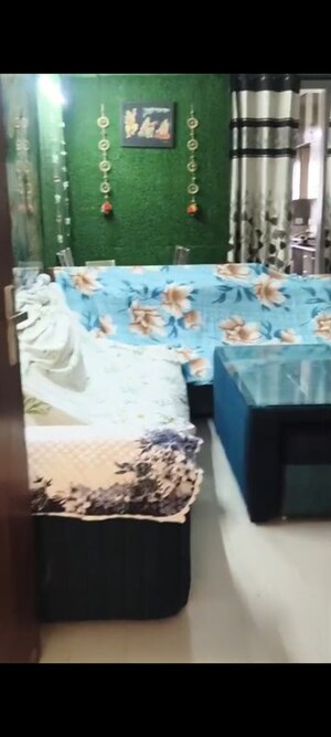 2 BHK Apartment For Rent in Shree Energy Classic Residency, Raj Nagar Extension