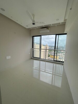 Room in 2 BHK Apartment at Dynamix Divum, Malad East – for Rent