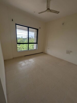 Room in 1 BHK Apartment at Satish Bora Crystal Heights, Wakad – for Rent
