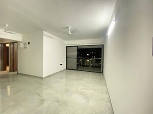 Room in 2 BHK Apartment at Unique Youtopia, Kharadi – for Rent
