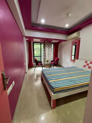 Bedroom in 2 BHK Apartment at Satellite Tower, Goregaon East – for Rent
