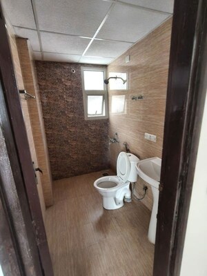 Bathroom in 3 BHK Apartment at Omaxe R2, Gomti Nagar – for Rent