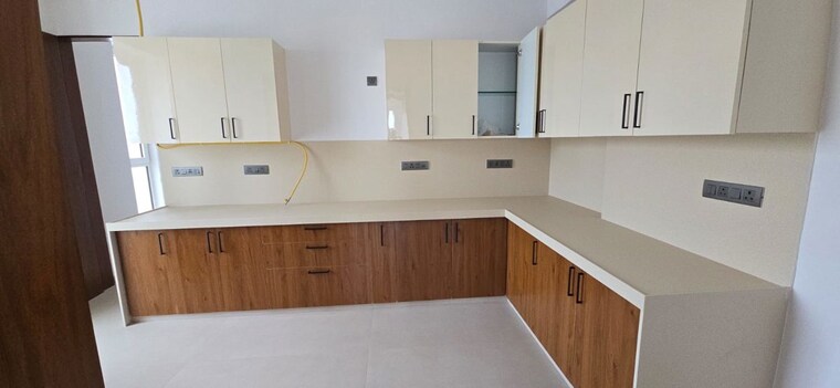 Kitchen, kalpataru-oceana 4 Bedroom 2307 Sq.Ft. Apartment In Prabhadevi Mumbai 10636848