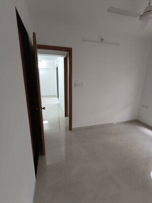 Room in 2 BHK Apartment at Excellaa Tremont, Keshav Nagar – for Rent