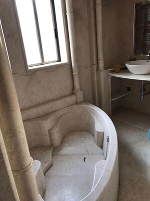 Bathroom in 6+ BHK Villa at Vashi Sector 12 – for Sale