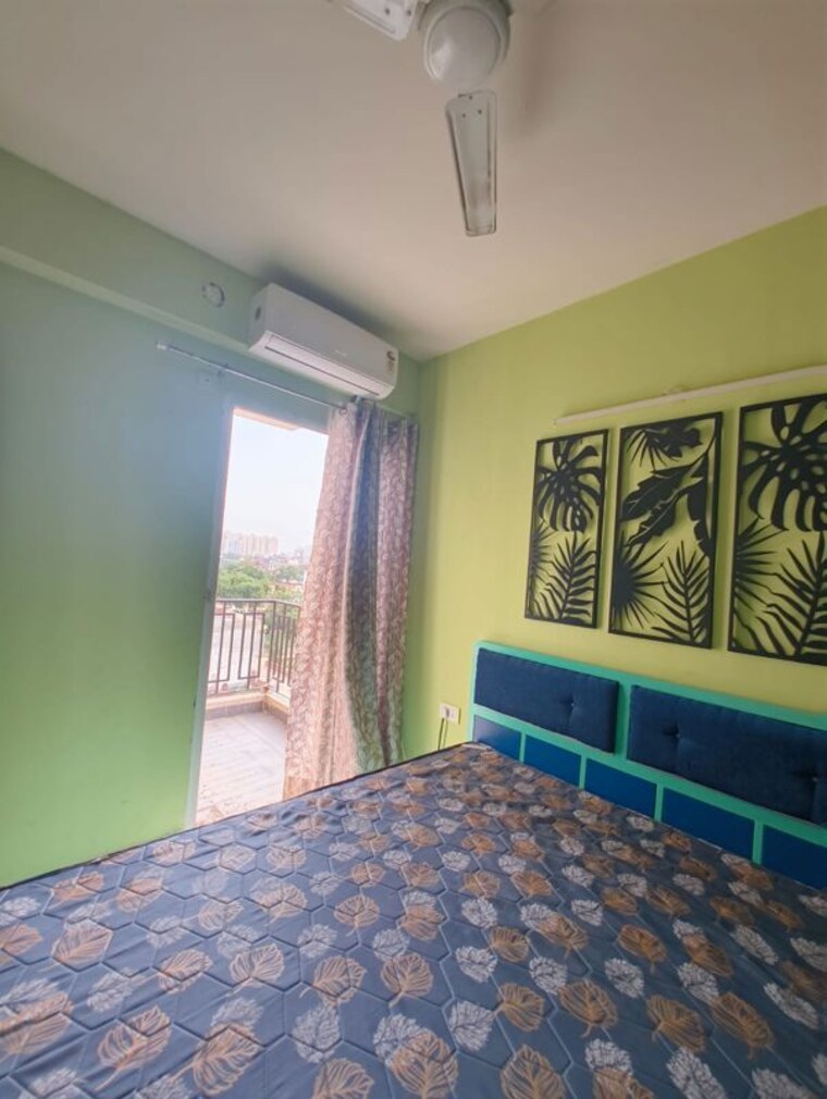 Bedroom, signature-global-the-roselia 2 Bedroom 600 Sq.Ft. Apartment In Sector 95a Gurgaon 10636889