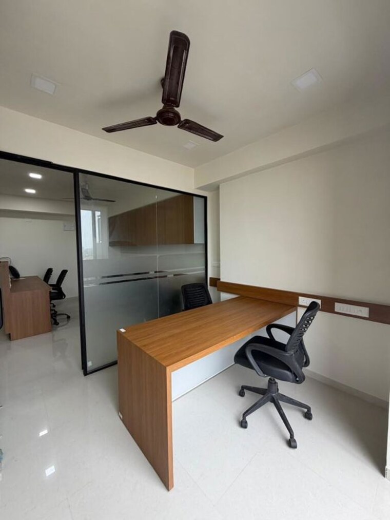 Team Area, bopal Commercial Office Space 607 Sq.Ft. In Bopal Ahmedabad 10636919