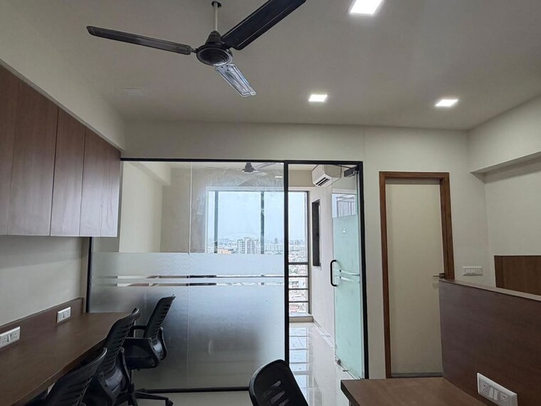 Team Area, bopal Commercial Office Space 607 Sq.Ft. In Bopal Ahmedabad 10636919