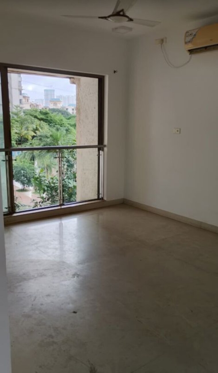 Bedroom, lodha-luxuria 3 Bedroom 1300 Sq.Ft. Apartment In Majiwada Thane 10636921
