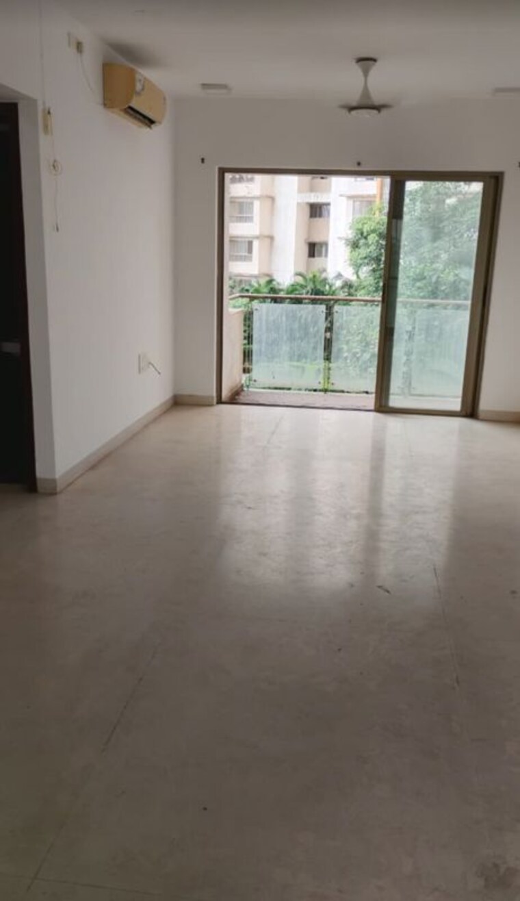 Hall, lodha-luxuria 3 Bedroom 1300 Sq.Ft. Apartment In Majiwada Thane 10636921