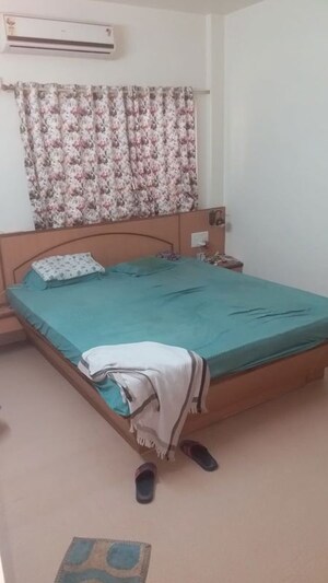 Bedroom in 2 BHK Apartment at Vascon Viola, Warje – for Rent