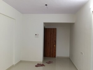 Room in 1 BHK Apartment at Punyarthi Tower, Kalyan West – for Rent