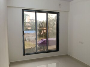 Room in 1 BHK Apartment at Punyarthi Tower, Kalyan West – for Rent