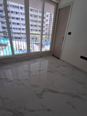 Room in 2 BHK Apartment at Ruparel Sky Green, Kandivali West – for Rent