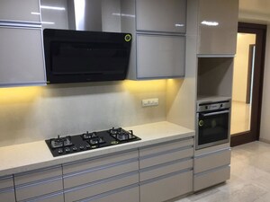 Furnished Amenities in 4 BHK Apartment at Sunteck Signature Island, Bandra Kurla Complex – for Rent
