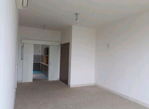 Room in 2 BHK Apartment at Ireo The Corridors, Sector 67a – for Sale