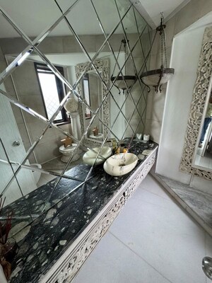 Staircase in 2 BHK Apartment at Bandra Kurla Complex – for Rent