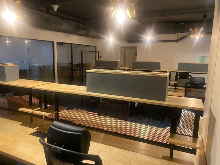 Gym, scheme no 54 Commercial Office Space 2600 Sq.Ft. In Scheme No 54 Indore 10636983