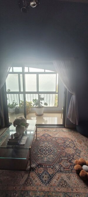 Living Room in 2.5 BHK Apartment at Penha De Franca – for Sale