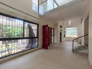 Room in  Office Space at Panampilly Nagar – for Rent