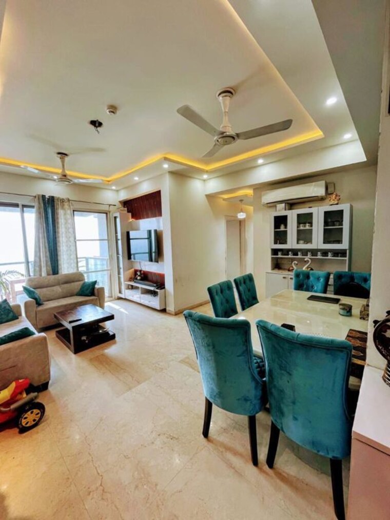 Living Room, paras-dews 2 Bedroom 1385 Sq.Ft. Apartment In Sector 106 Gurgaon 10636973