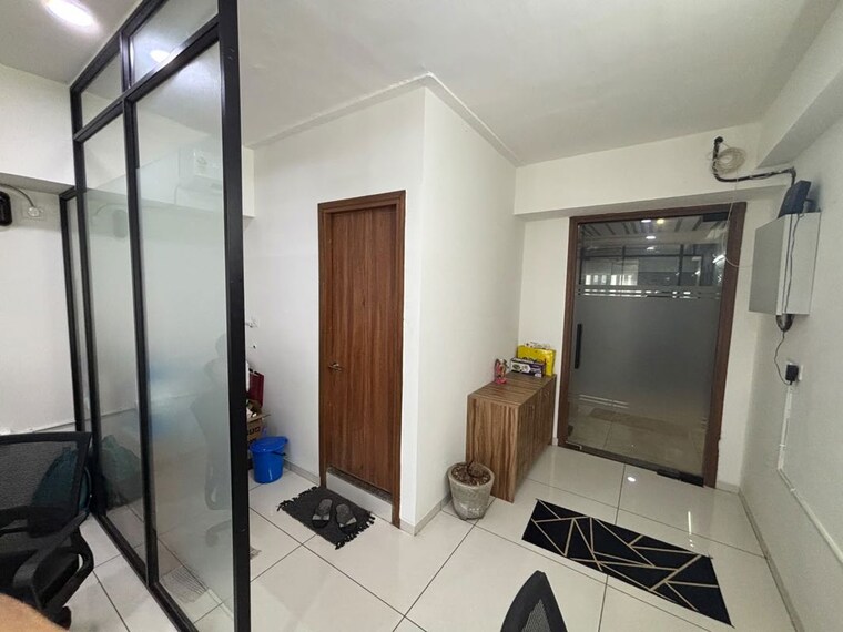 undefined, gota Commercial Office Space 670 Sq.Ft. In Gota Ahmedabad 10637024