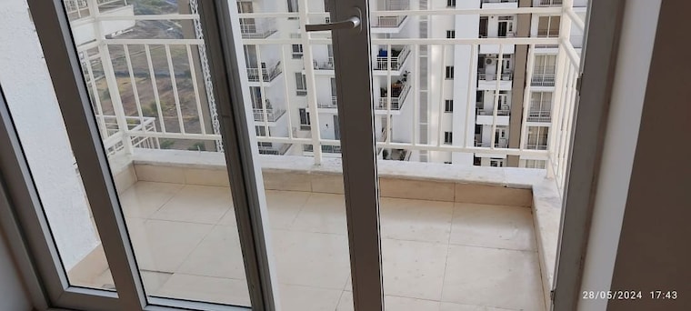 Balcony, shapoorji-pallonji-joyville-gurgaon 3 Bedroom 1692 Sq.Ft. Apartment In Sector 102 Gurgaon 10637063