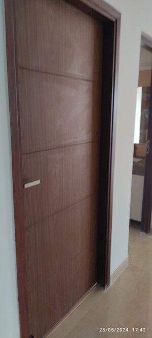 Room in 3 BHK Apartment at Shapoorji Pallonji Joyville Gurgaon, Sector 102 – for Sale