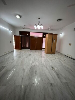 3 BHK Independent House For Rent in Sector 44