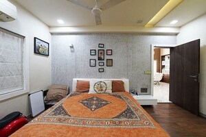 Bedroom in 4 BHK Independent House at Adalaj – for Sale
